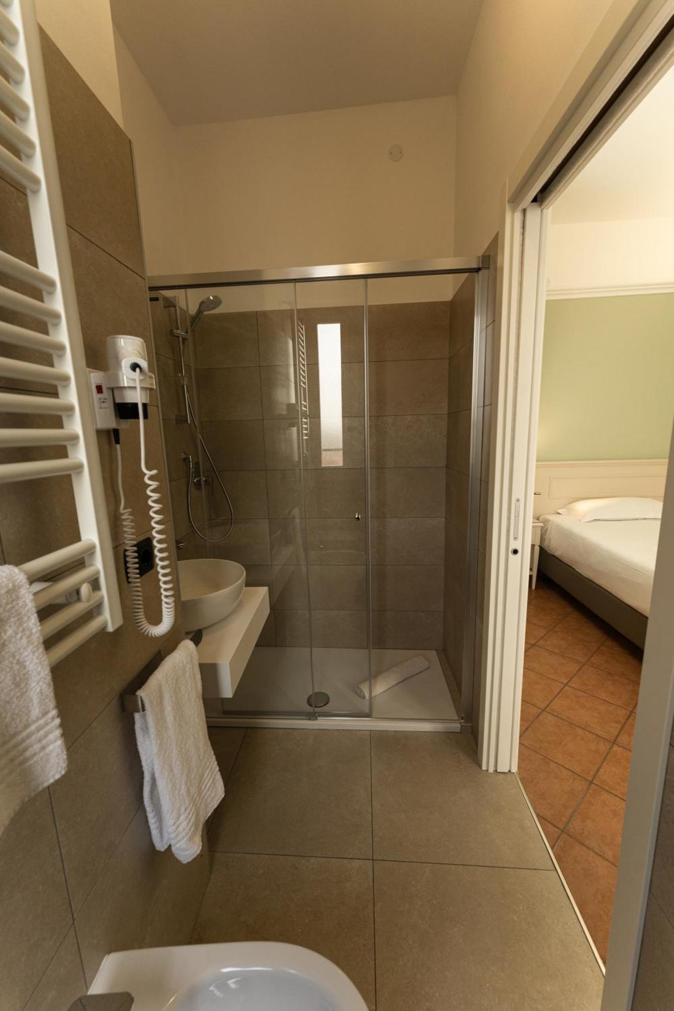 Hotel Aquila Кастельфранко-Емілія Екстер'єр фото
