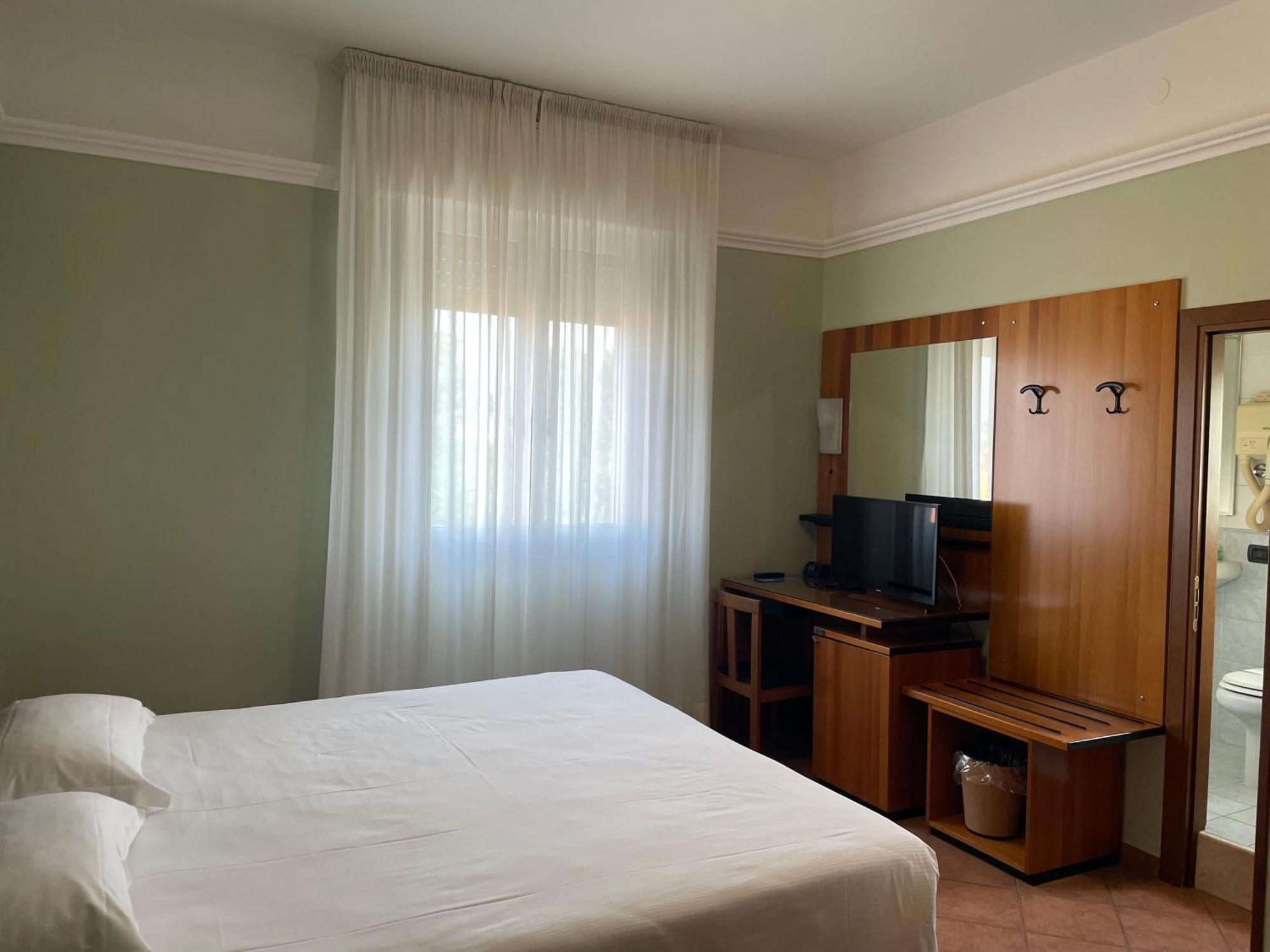 Hotel Aquila Кастельфранко-Емілія Екстер'єр фото
